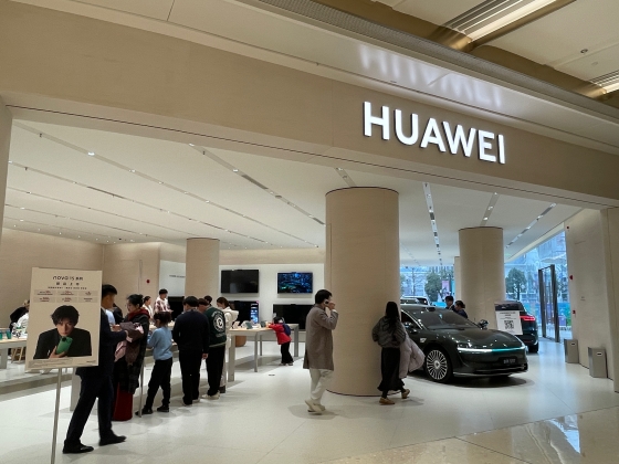 中国スマホメーカーの華為（ファーウェイ）は中国人の感情に訴える象徴的ブランドに