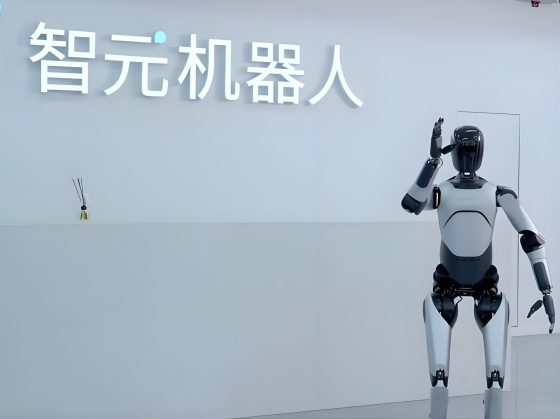 中国エンボディードAI・ヒト型ロボット産業のサプライチェーン構造②〜中流：完成品製造、開発段階から量産フェーズへ